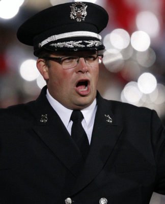 jonathan waters berates band member