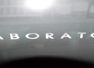 Unboxing Loot Crate LABORATORY DSCN2322 1