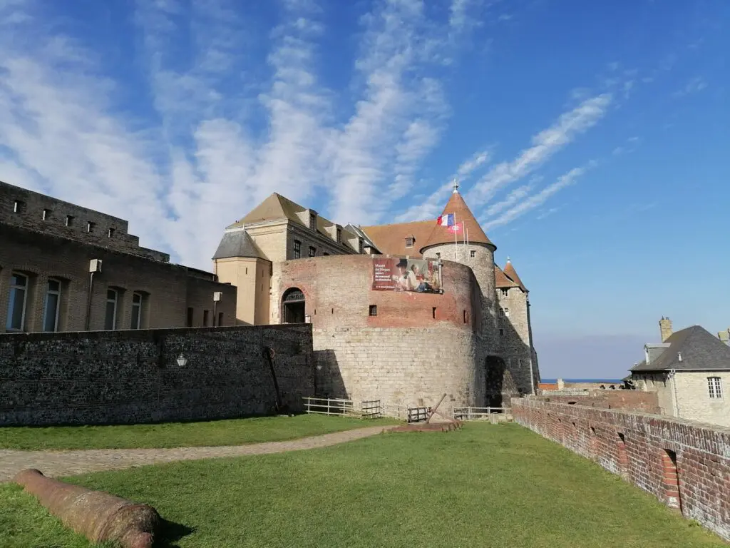 Château de Dieppe en bas des rempart 