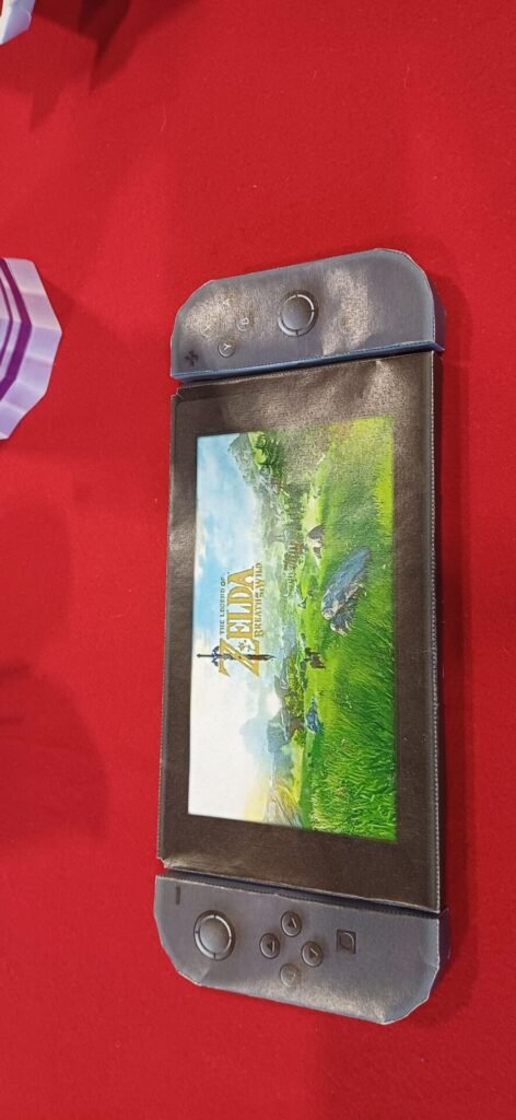 switch 2 en papier 