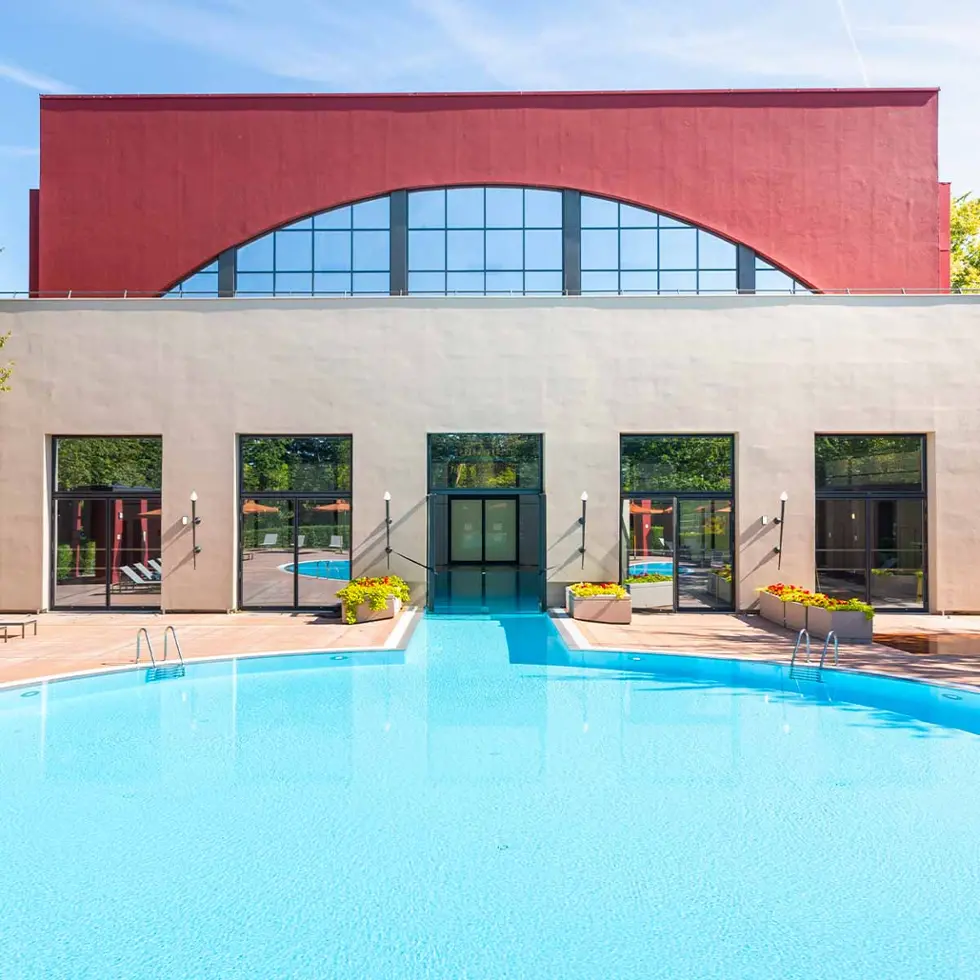 Piscine extérieur 